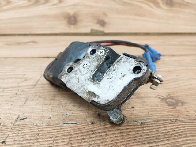 bontott SUZUKI SWIFT II Jobb első Ajtózár