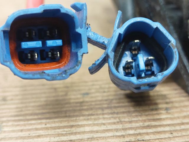 bontott SUZUKI SWIFT II Jobb első Ajtózár