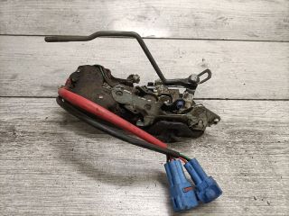 bontott SUZUKI SWIFT II Jobb első Ajtózár