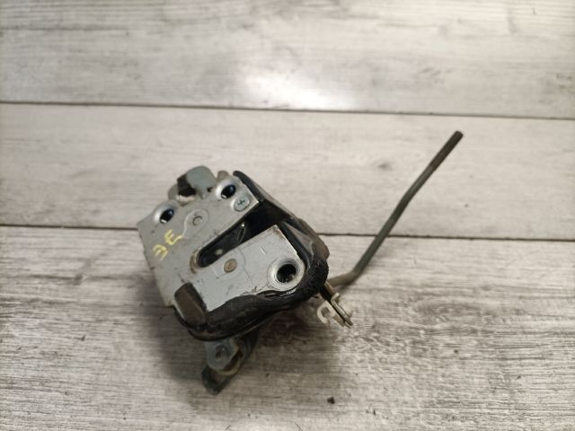 bontott SUZUKI SWIFT II Jobb első Ajtózár