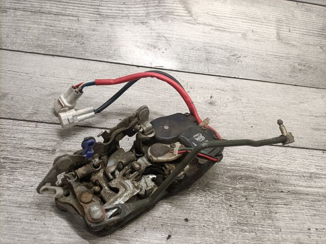 bontott SUZUKI SWIFT II Jobb első Ajtózár