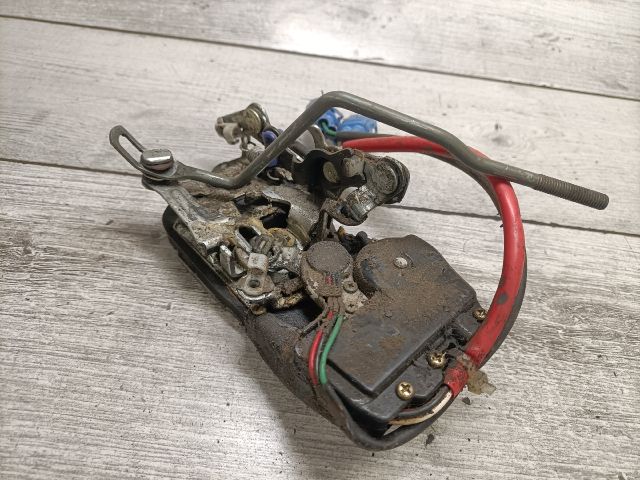 bontott SUZUKI SWIFT II Jobb első Ajtózár