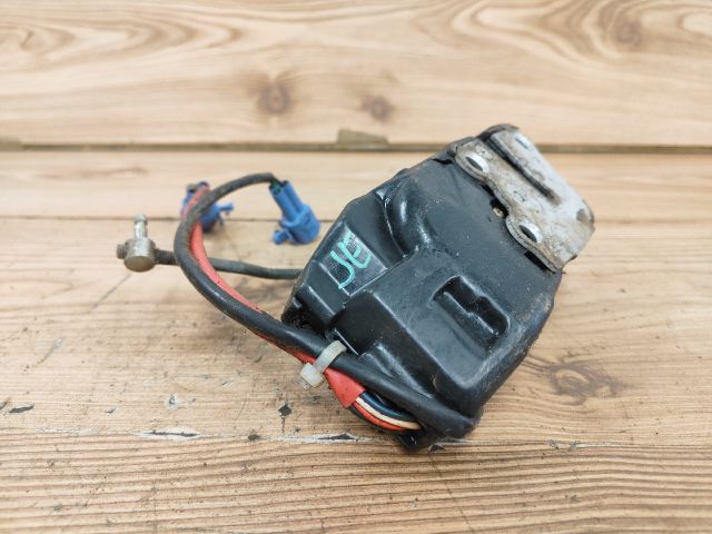 bontott SUZUKI SWIFT II Jobb első Ajtózár