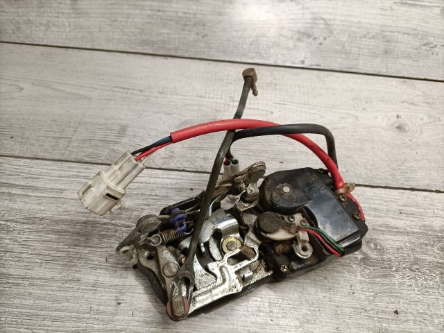 bontott SUZUKI SWIFT II Jobb első Ajtózár