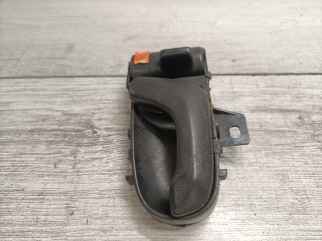 bontott SUZUKI SWIFT II Jobb első Belső Kilincs