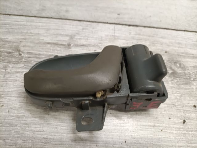 bontott SUZUKI SWIFT II Jobb első Belső Kilincs