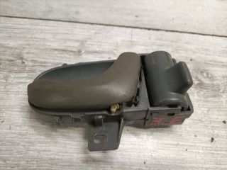 bontott SUZUKI SWIFT II Jobb első Belső Kilincs