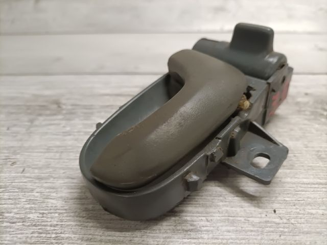 bontott SUZUKI SWIFT II Jobb első Belső Kilincs