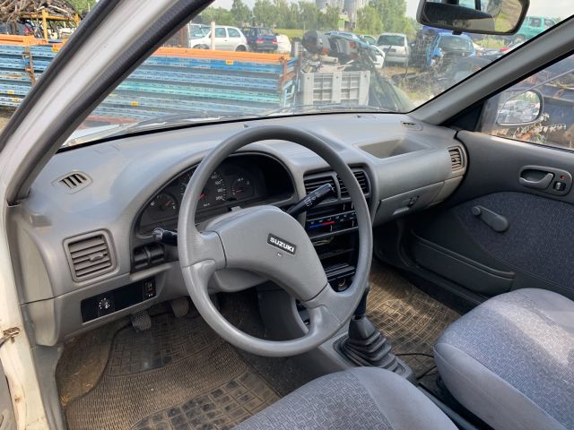 bontott SUZUKI SWIFT II Jobb első Biztonsági Öv