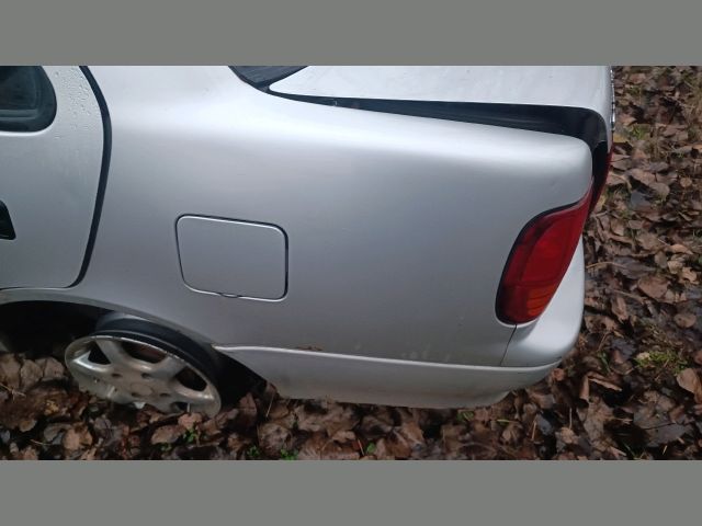 bontott SUZUKI SWIFT II Jobb első Biztonsági Öv