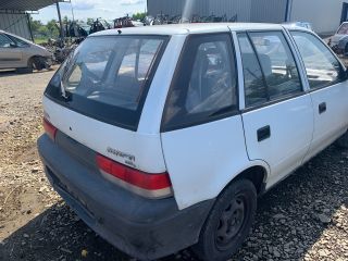 bontott SUZUKI SWIFT II Jobb első Biztonsági Öv