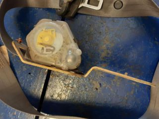 bontott SUZUKI SWIFT II Jobb első Biztonsági Öv