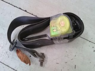 bontott SUZUKI SWIFT II Jobb első Biztonsági Öv