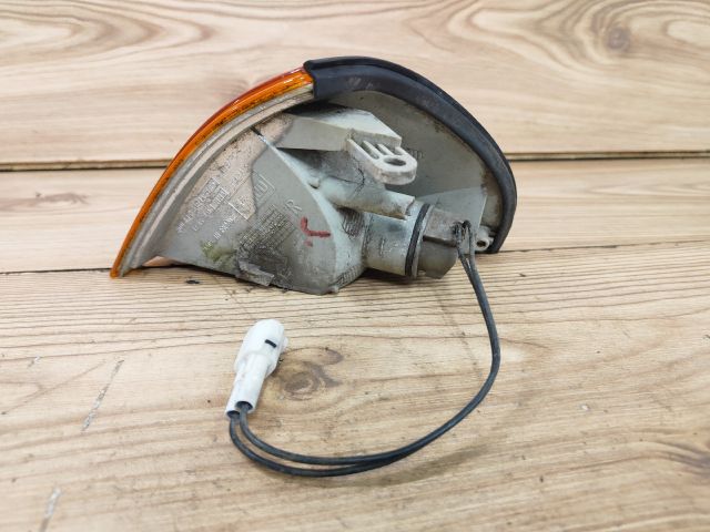 bontott SUZUKI SWIFT II Jobb első Irányjelző