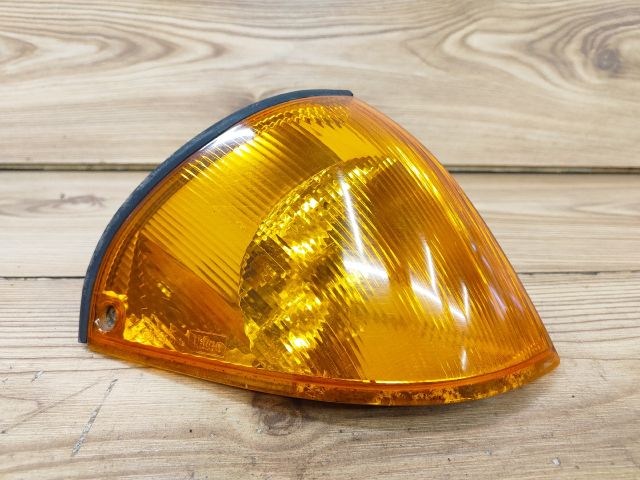 bontott SUZUKI SWIFT II Jobb első Irányjelző