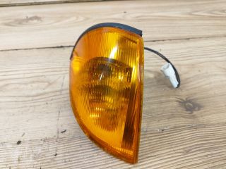 bontott SUZUKI SWIFT II Jobb első Irányjelző