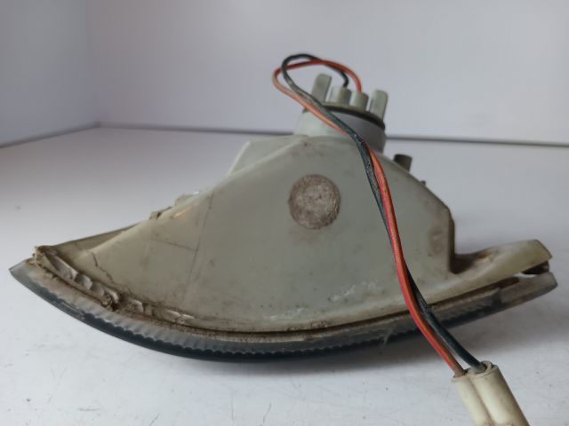 bontott SUZUKI SWIFT II Jobb első Irányjelző