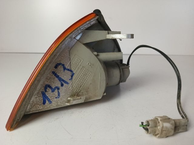 bontott SUZUKI SWIFT II Jobb első Irányjelző