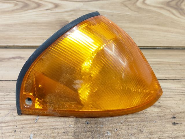 bontott SUZUKI SWIFT II Jobb első Irányjelző