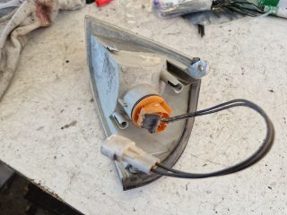 bontott SUZUKI SWIFT II Jobb első Irányjelző