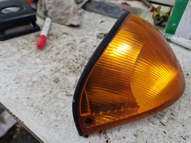 bontott SUZUKI SWIFT II Jobb első Irányjelző