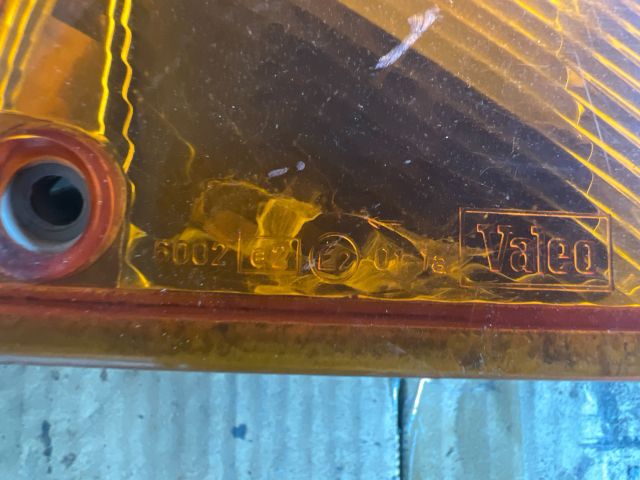 bontott SUZUKI SWIFT II Jobb első Irányjelző