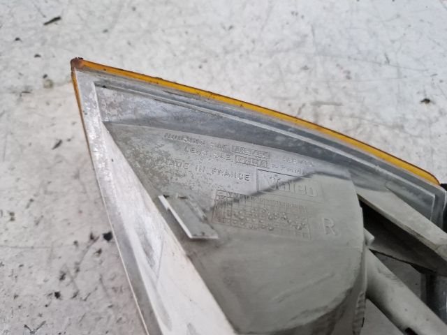 bontott SUZUKI SWIFT II Jobb első Irányjelző