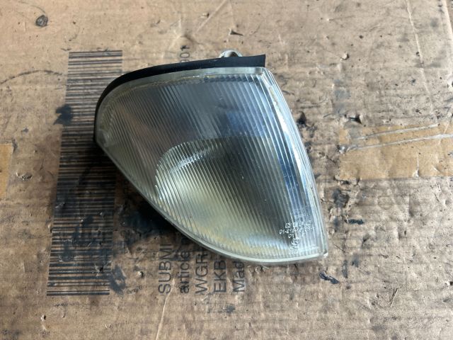 bontott SUZUKI SWIFT II Jobb első Irányjelző