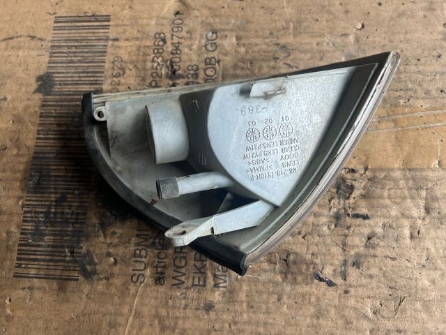 bontott SUZUKI SWIFT II Jobb első Irányjelző