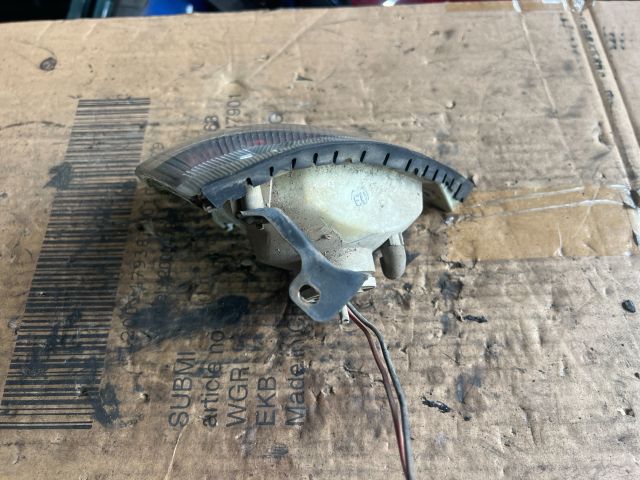 bontott SUZUKI SWIFT II Jobb első Irányjelző