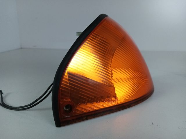 bontott SUZUKI SWIFT II Jobb első Irányjelző