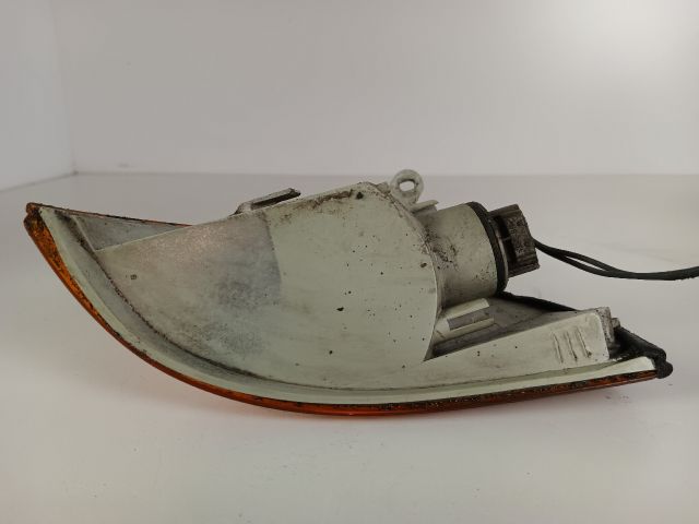 bontott SUZUKI SWIFT II Jobb első Irányjelző