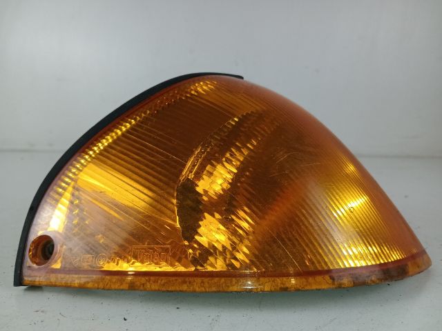 bontott SUZUKI SWIFT II Jobb első Irányjelző