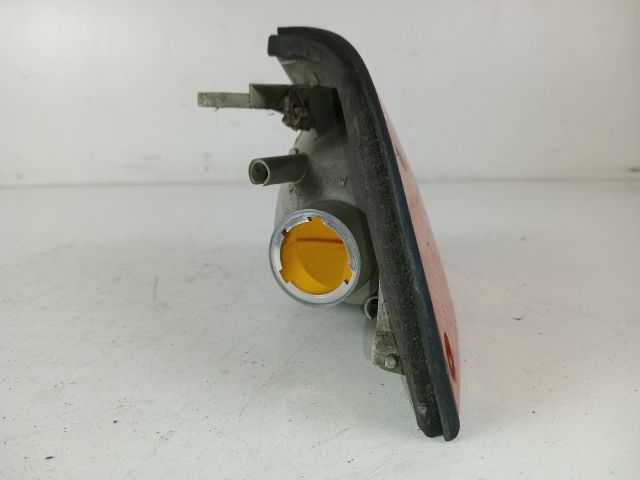 bontott SUZUKI SWIFT II Jobb első Irányjelző