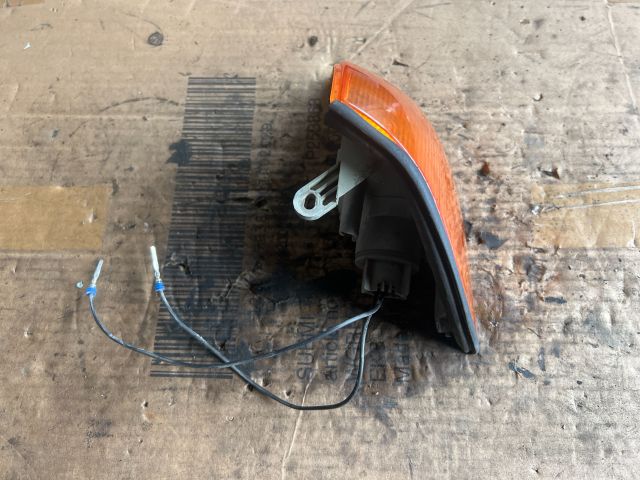 bontott SUZUKI SWIFT II Jobb első Irányjelző