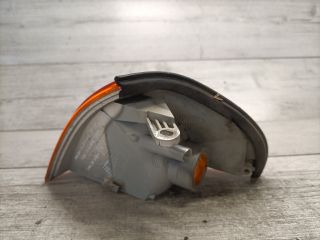 bontott SUZUKI SWIFT II Jobb első Irányjelző