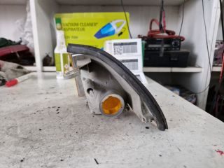 bontott SUZUKI SWIFT II Jobb első Irányjelző