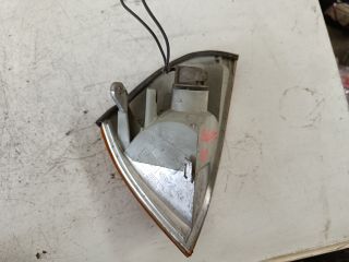 bontott SUZUKI SWIFT II Jobb első Irányjelző