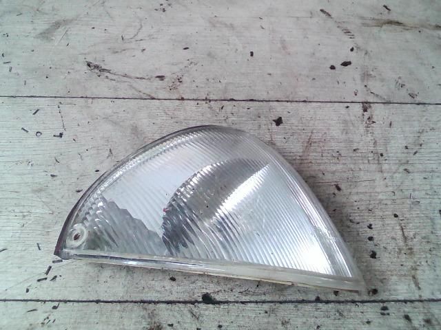 bontott SUZUKI SWIFT II Jobb első Irányjelző