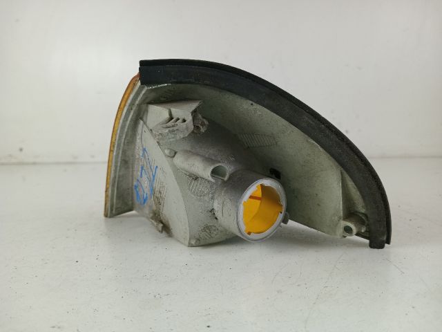 bontott SUZUKI SWIFT II Jobb első Irányjelző