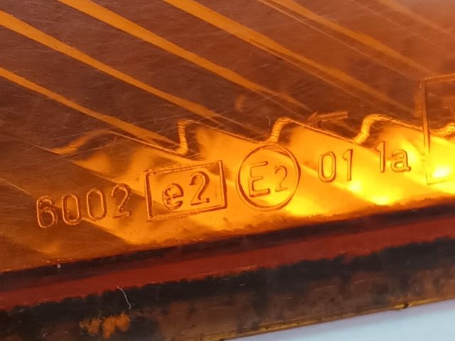 bontott SUZUKI SWIFT II Jobb első Irányjelző