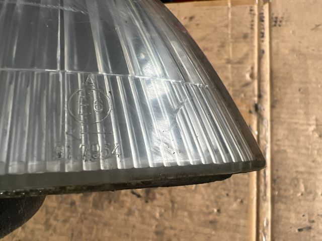 bontott SUZUKI SWIFT II Jobb első Irányjelző