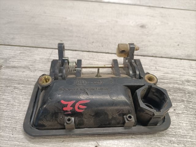 bontott SUZUKI SWIFT II Jobb első Külső Kilincs