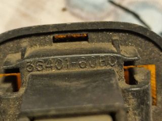 bontott SUZUKI SWIFT II Jobb első Sárvédő Irányjelző