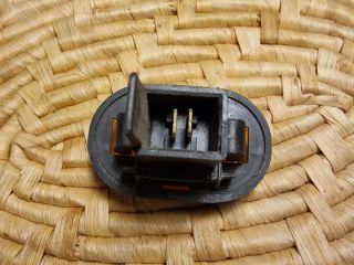 bontott SUZUKI SWIFT II Jobb első Sárvédő Irányjelző