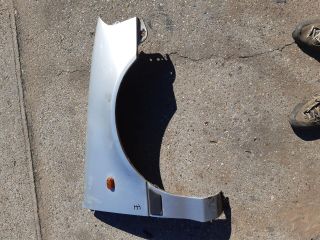 bontott SUZUKI SWIFT II Jobb első Sárvédő