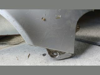 bontott SUZUKI SWIFT II Jobb első Sárvédő