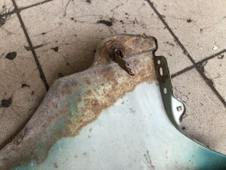 bontott SUZUKI SWIFT II Jobb első Sárvédő