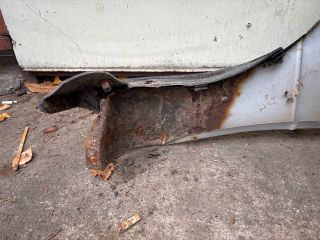 bontott SUZUKI SWIFT II Jobb első Sárvédő