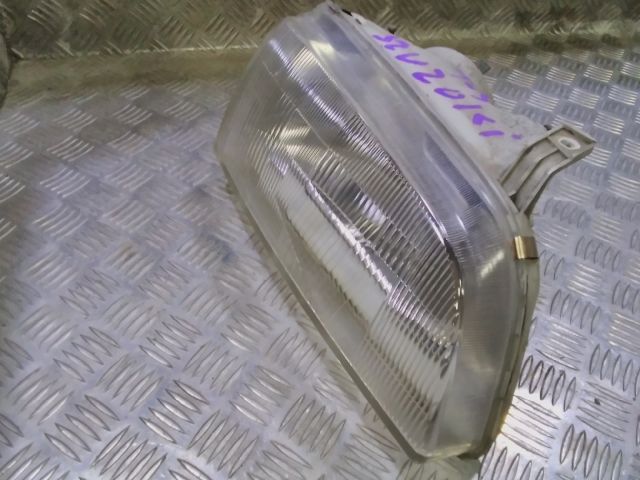 bontott SUZUKI SWIFT II Jobb Fényszóró